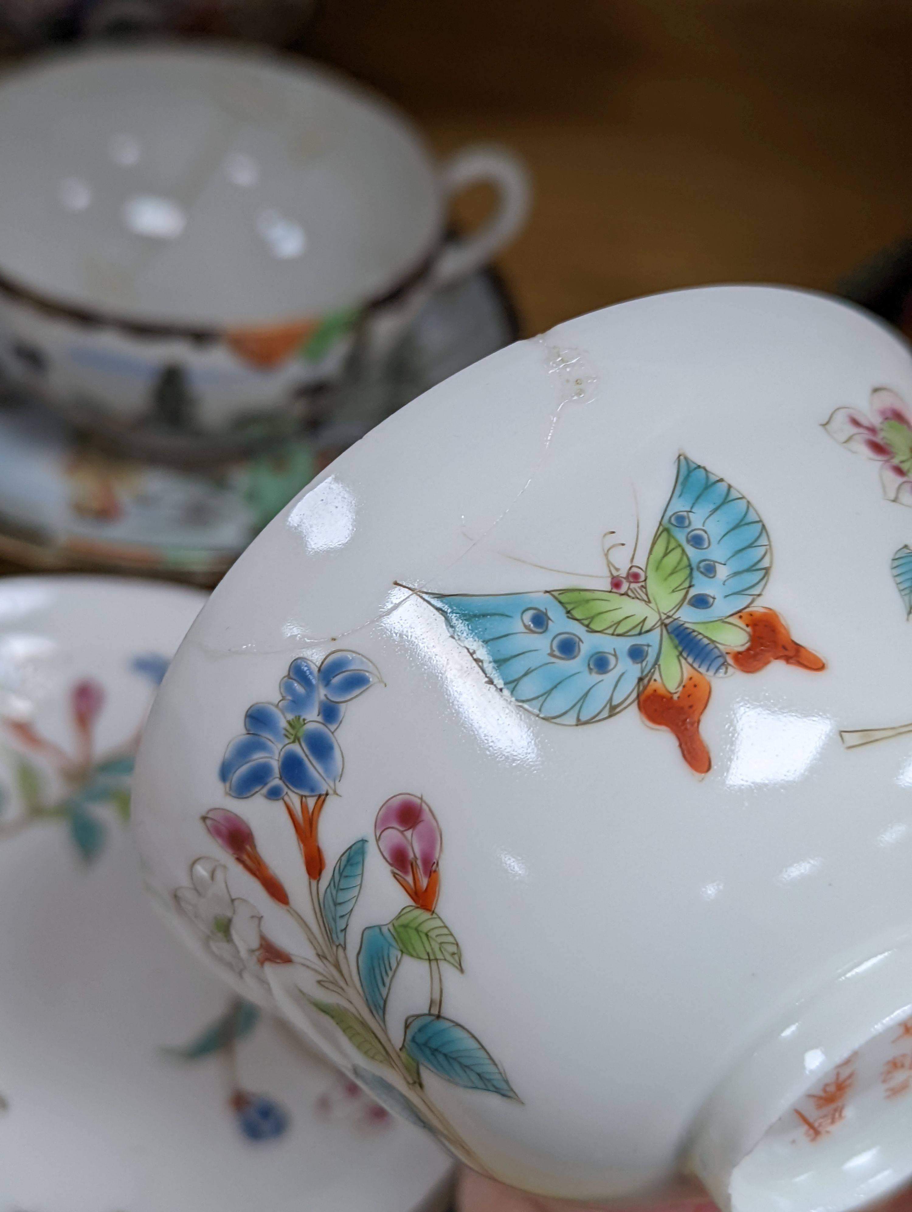 A group of Japanese porcelain tea wares and a rice bowl and cover